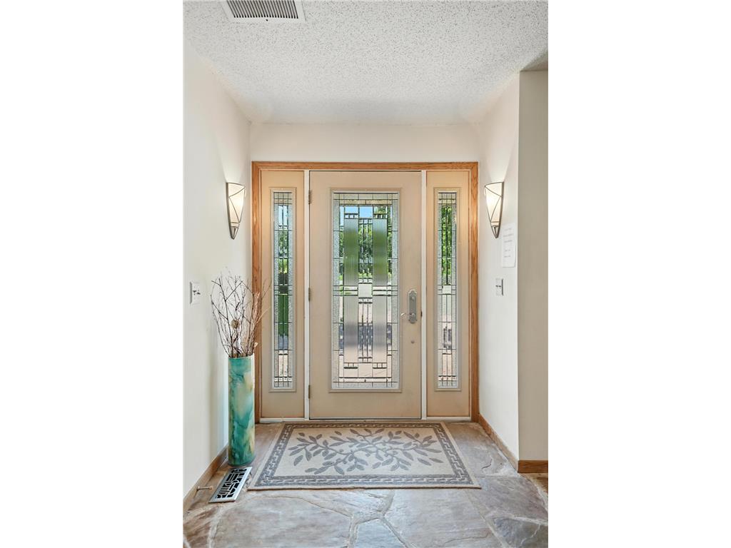 1000 Heritage Lane Orono MN 55391 - Lake Minnetonka 6670855 image6