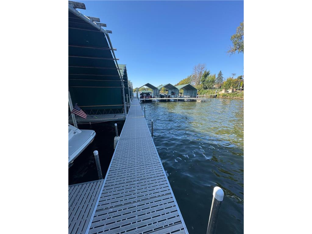 1000 Heritage Lane Orono MN 55391 - Lake Minnetonka 7028610 image50