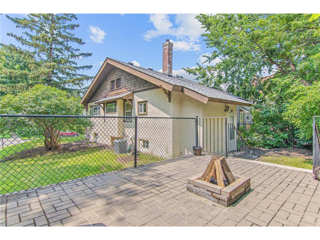 1000 Logan Avenue N Minneapolis MN 55411 6568262 image1