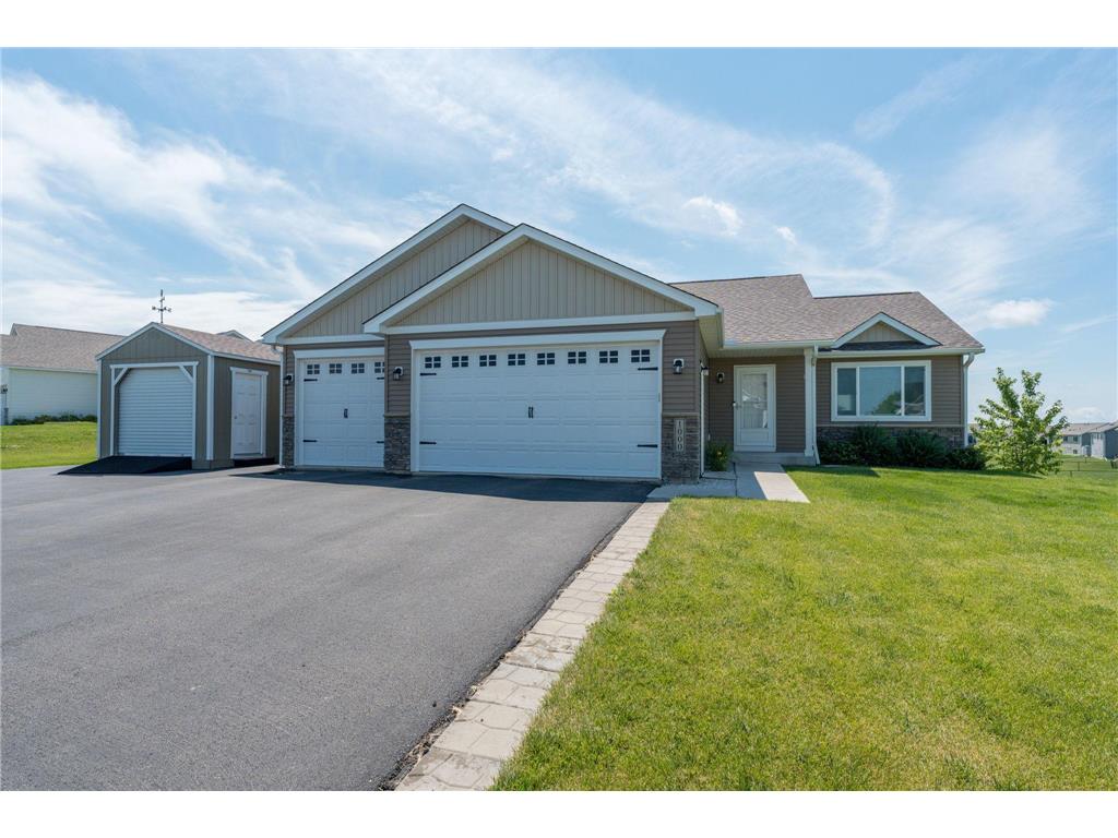 1000 Mulberry Avenue NE Montgomery MN 56069 7104752 image1