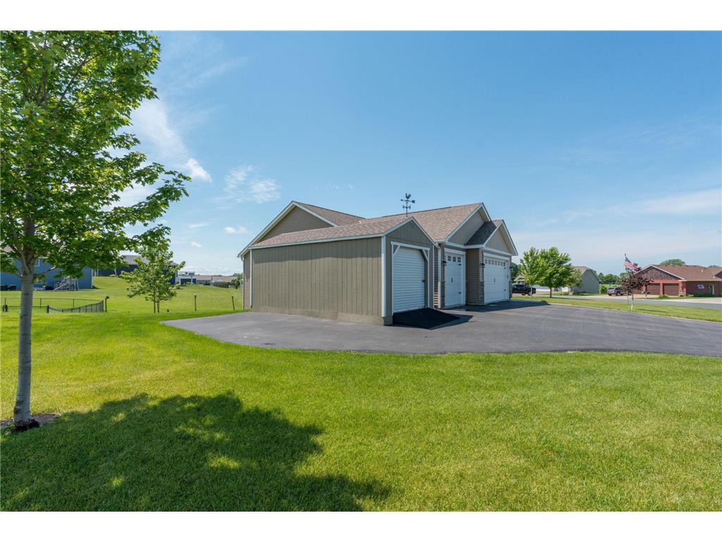 1000 Mulberry Avenue NE Montgomery MN 56069 7104752 image51