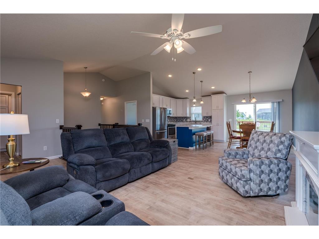 1000 Mulberry Avenue NE Montgomery MN 56069 7104752 image8