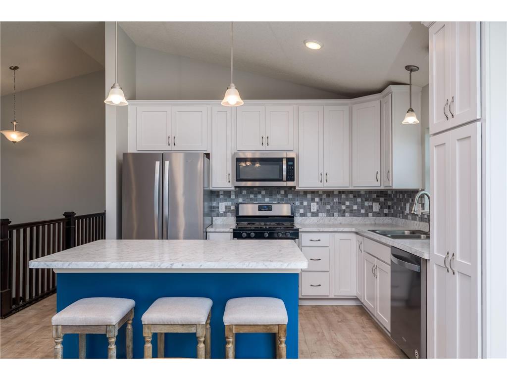 1000 Mulberry Avenue NE Montgomery MN 56069 7104752 image9