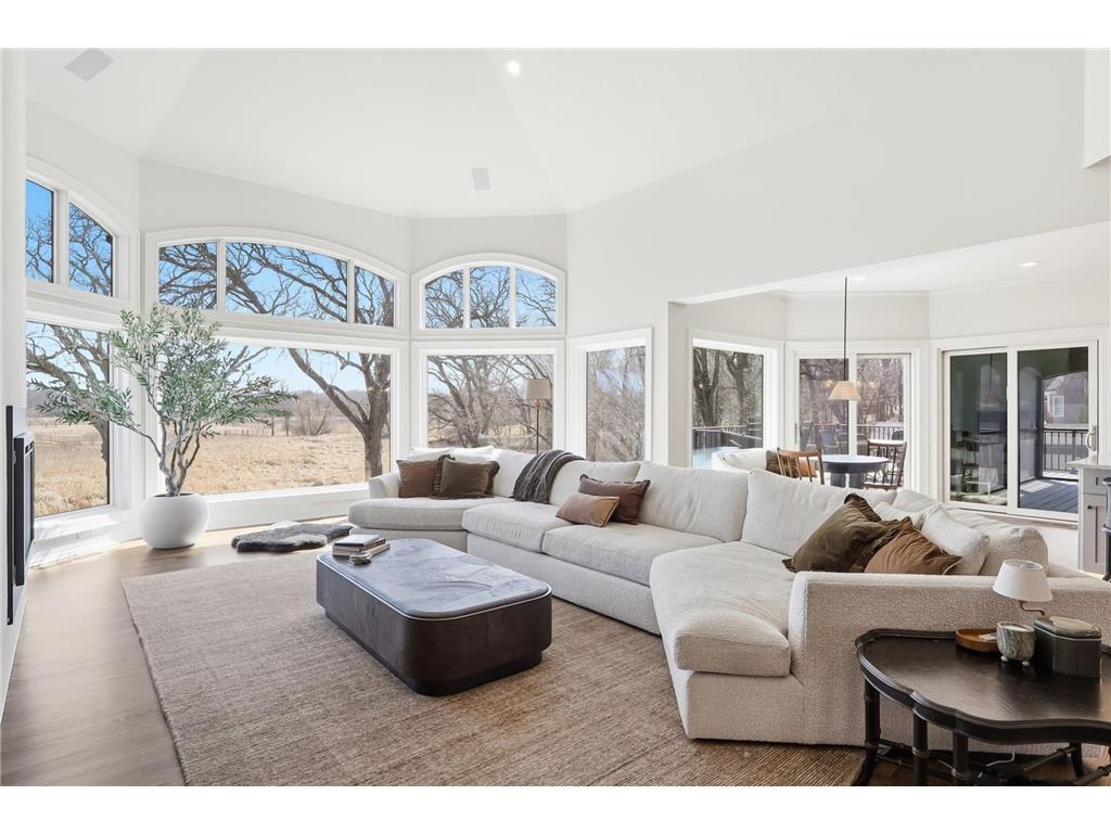 1000 Old Crystal Bay Road S Orono MN 55391 - French 7025347 image16