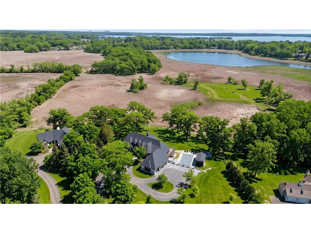 1000 Old Crystal Bay Road S Orono MN 55391 - French 7025347 image2