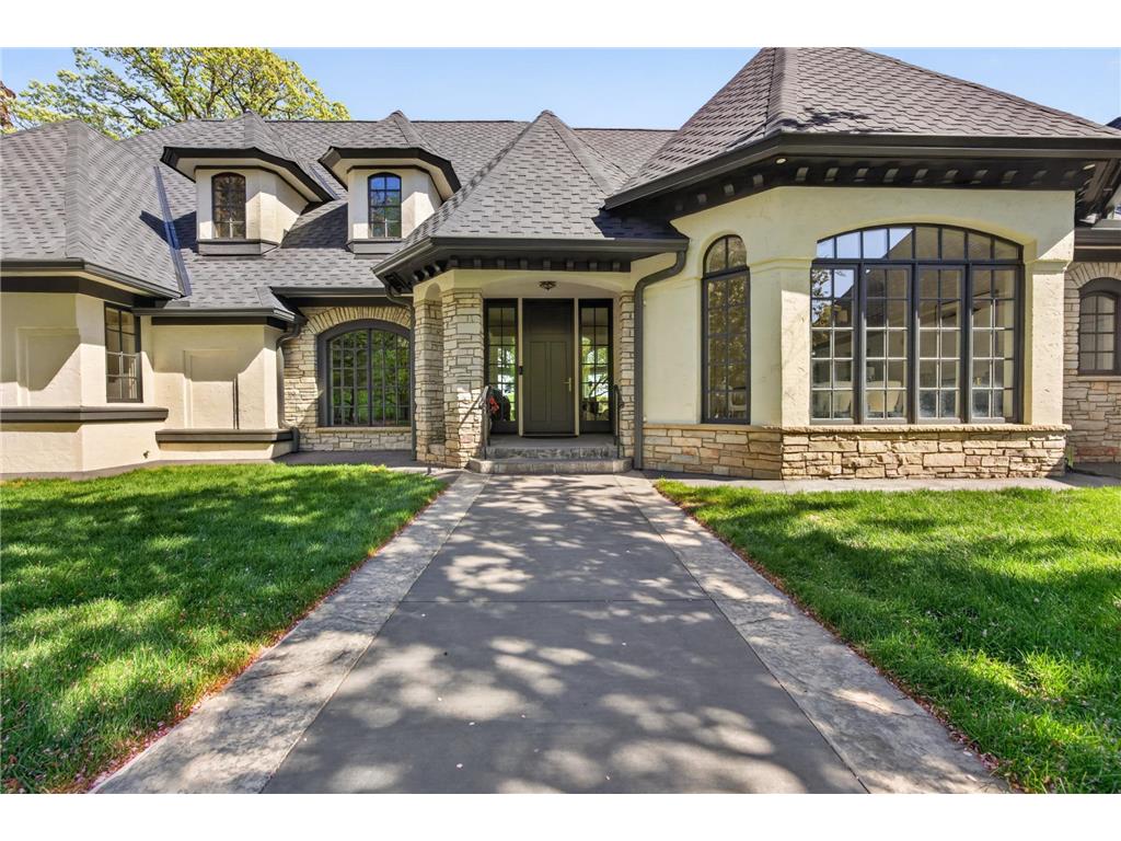 1000 Old Crystal Bay Road S Orono MN 55391 - French 7025347 image5