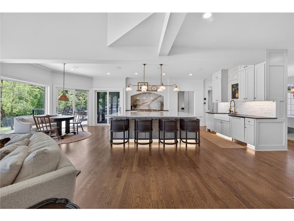 1000 Old Crystal Bay Road S Orono MN 55391 - French 7025347 image8