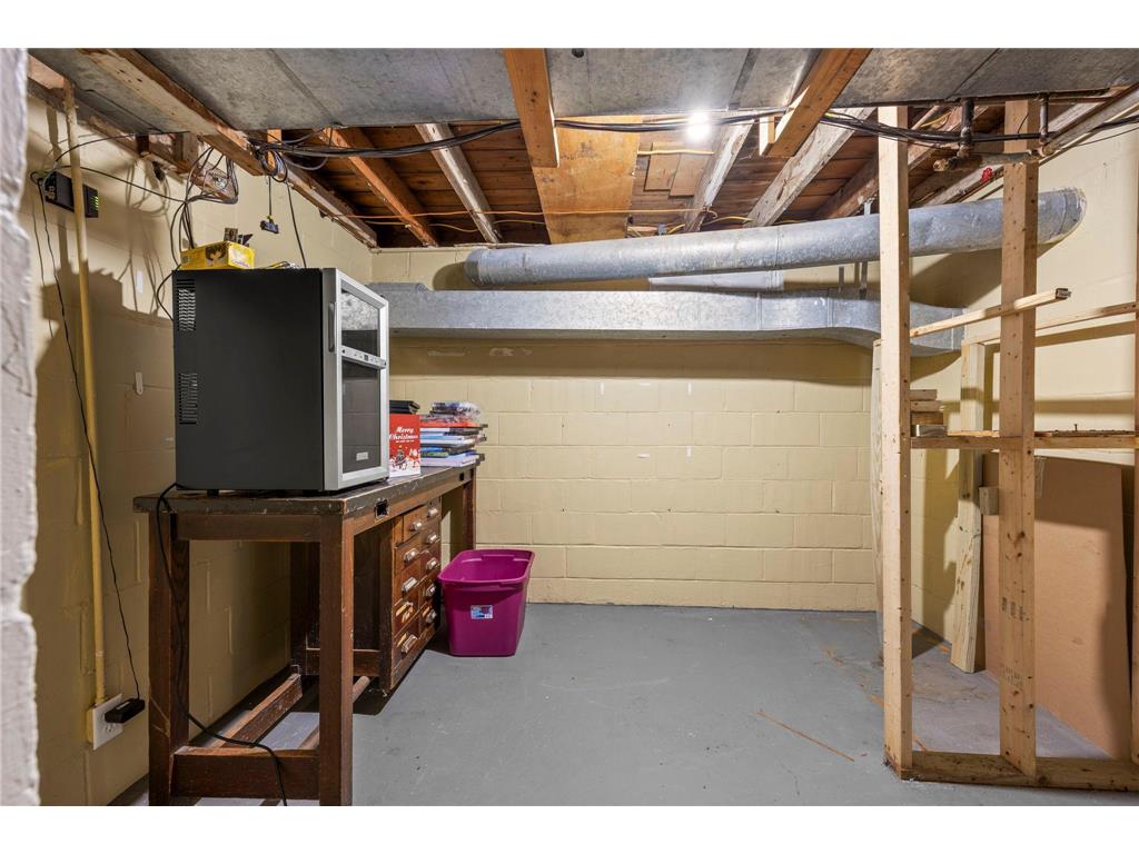 1000 W Lyon Avenue Lake City MN 55041 7083473 image32