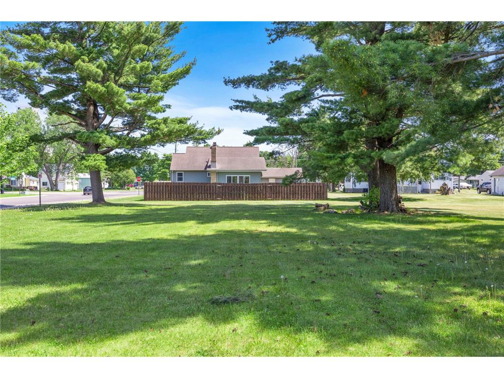 1000 W Lyon Avenue Lake City MN 55041 7083473 image36