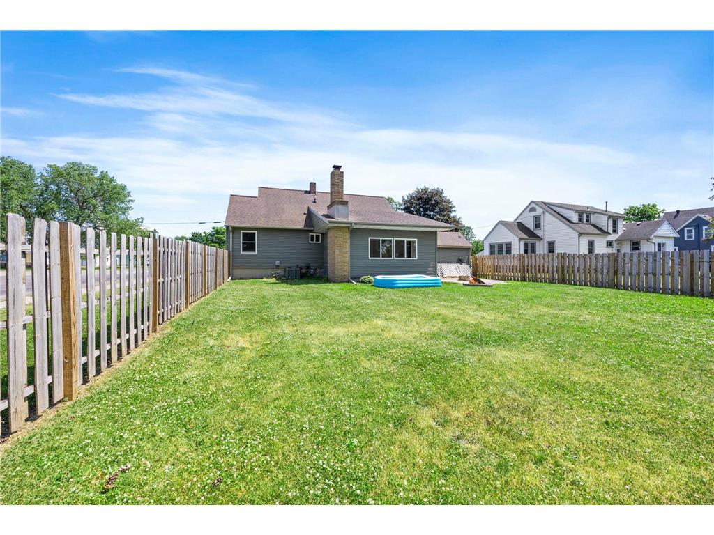 1000 W Lyon Avenue Lake City MN 55041 7083473 image42
