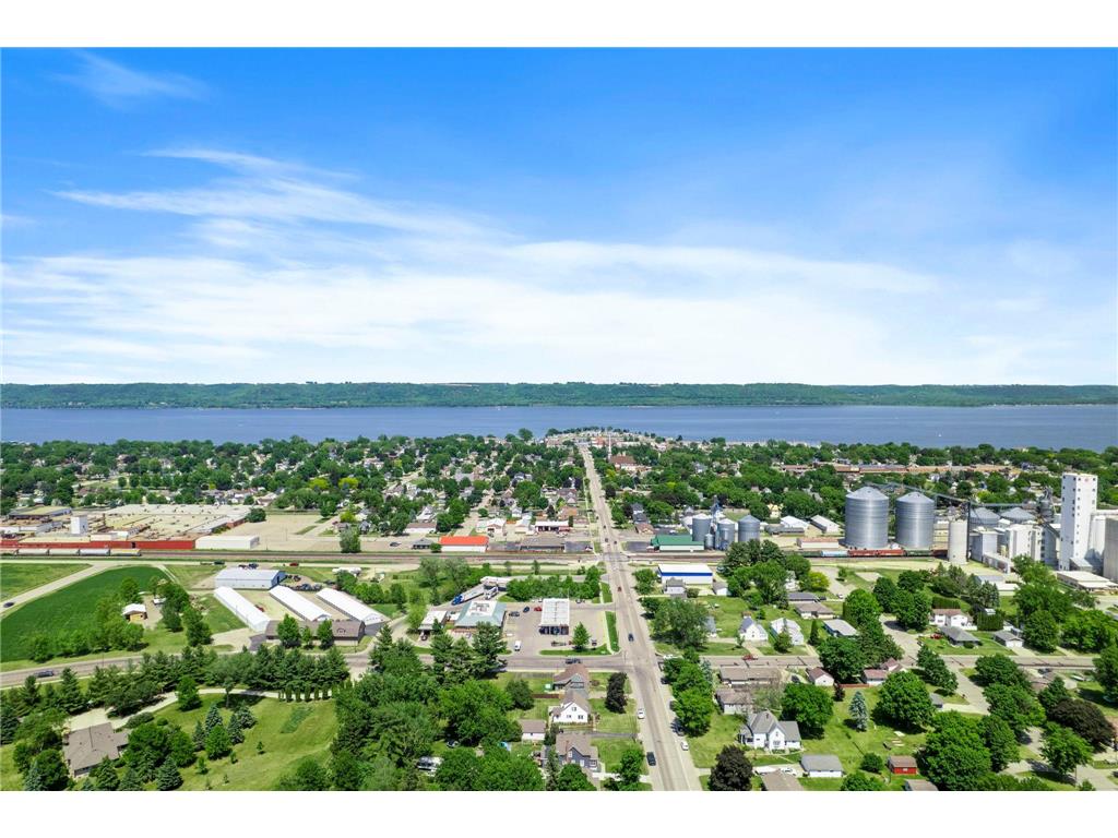 1000 W Lyon Avenue Lake City MN 55041 7083473 image47