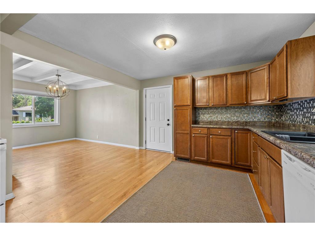 1000 W Lyon Avenue Lake City MN 55041 7083473 image6