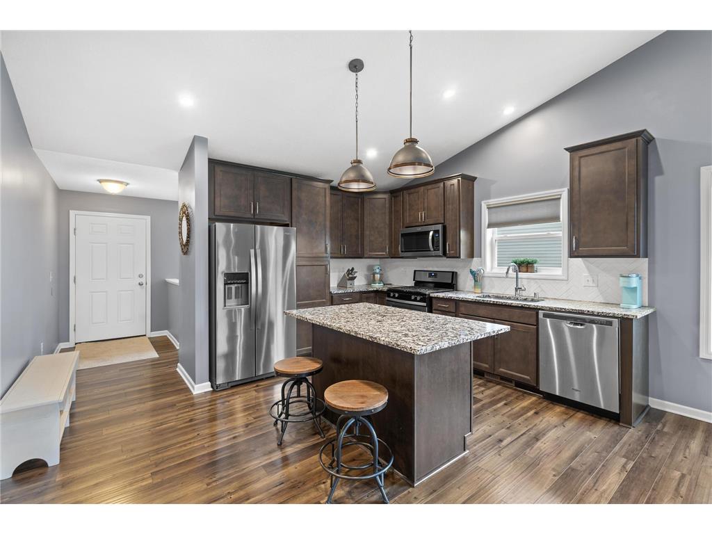 10001 190th Avenue NW Elk River MN 55330 7053804 image12