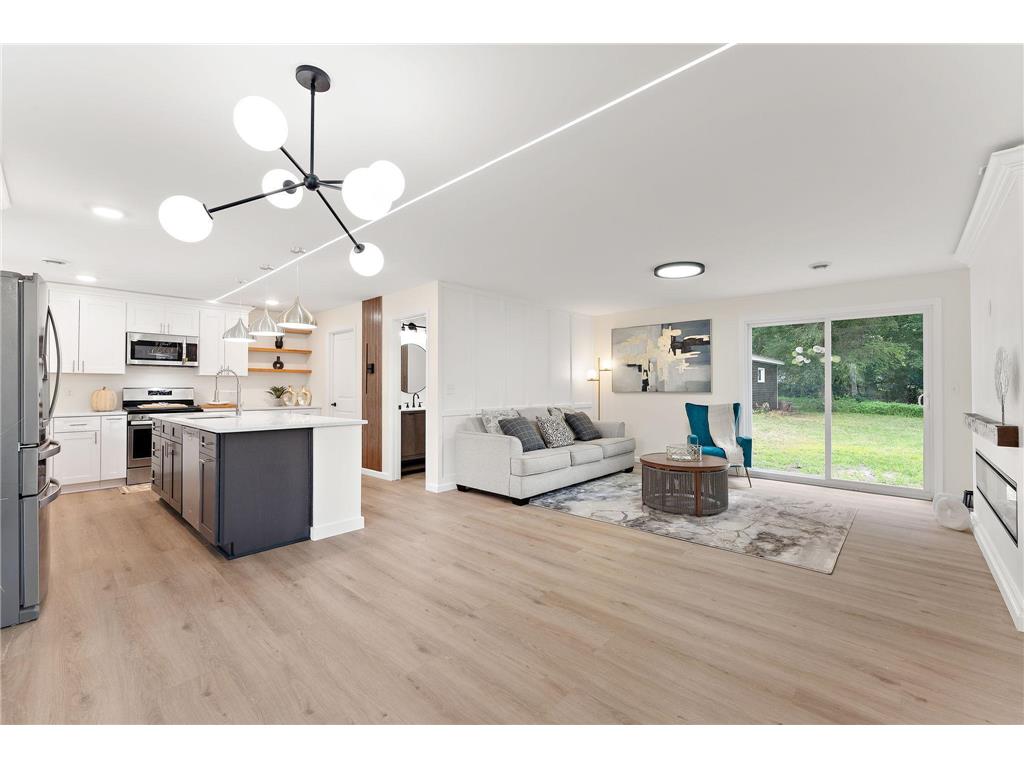 10001 Redwood Street NW Coon Rapids MN 55433 6772273 image1