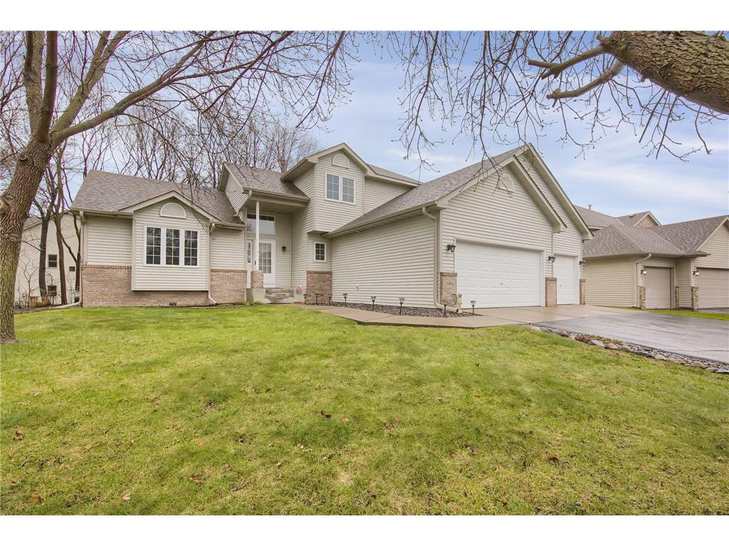 10004 Hidden Oaks Lane N Champlin MN 55316 6359132 image1