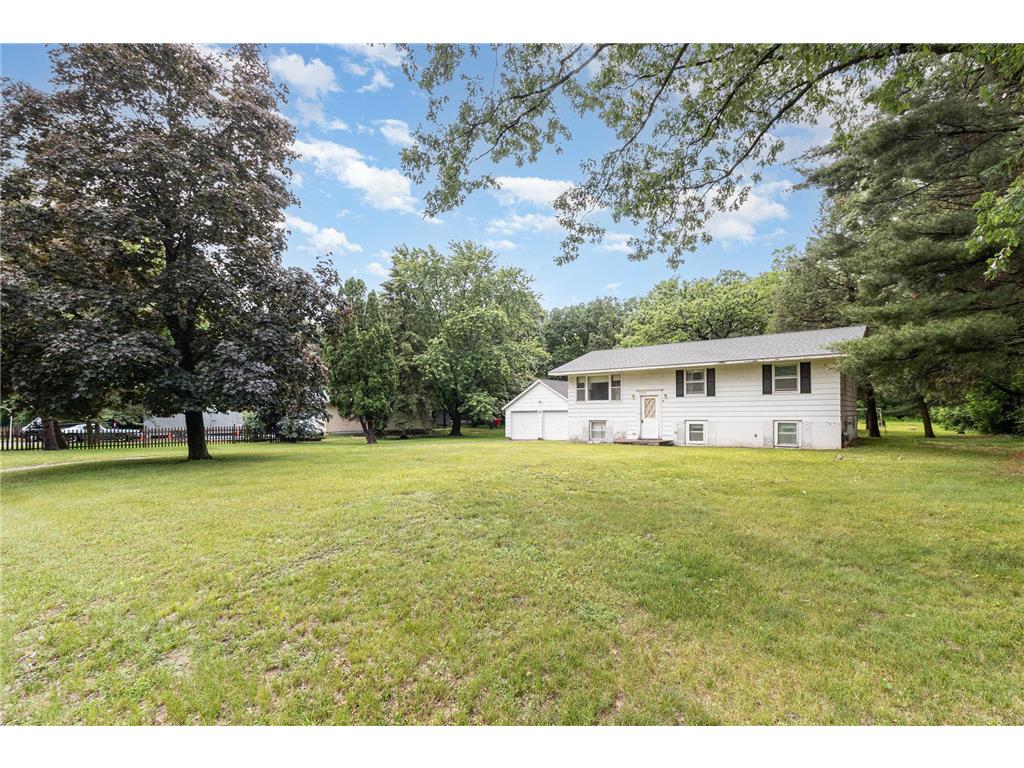 10004 Linnet Street NW Coon Rapids MN 55433 6549688 image1