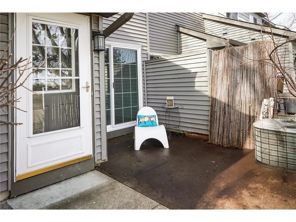 10005 Russell Avenue N #3 Brooklyn Park MN 55444 7030355 image1