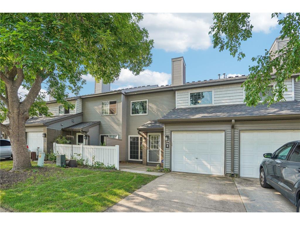 10005 Russell Avenue N #4 Brooklyn Park MN 55444 6622634 image1