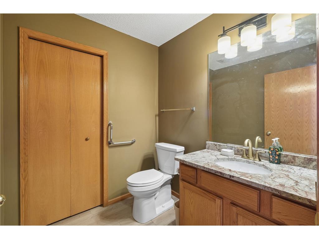 10007 Pleasure Creek Circle NE Blaine MN 55434 7036339 image19
