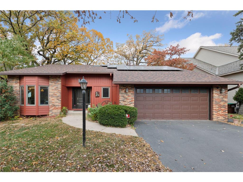 10008 S Shore Drive Plymouth MN 55441 - Medicine Lake 6621431 image1