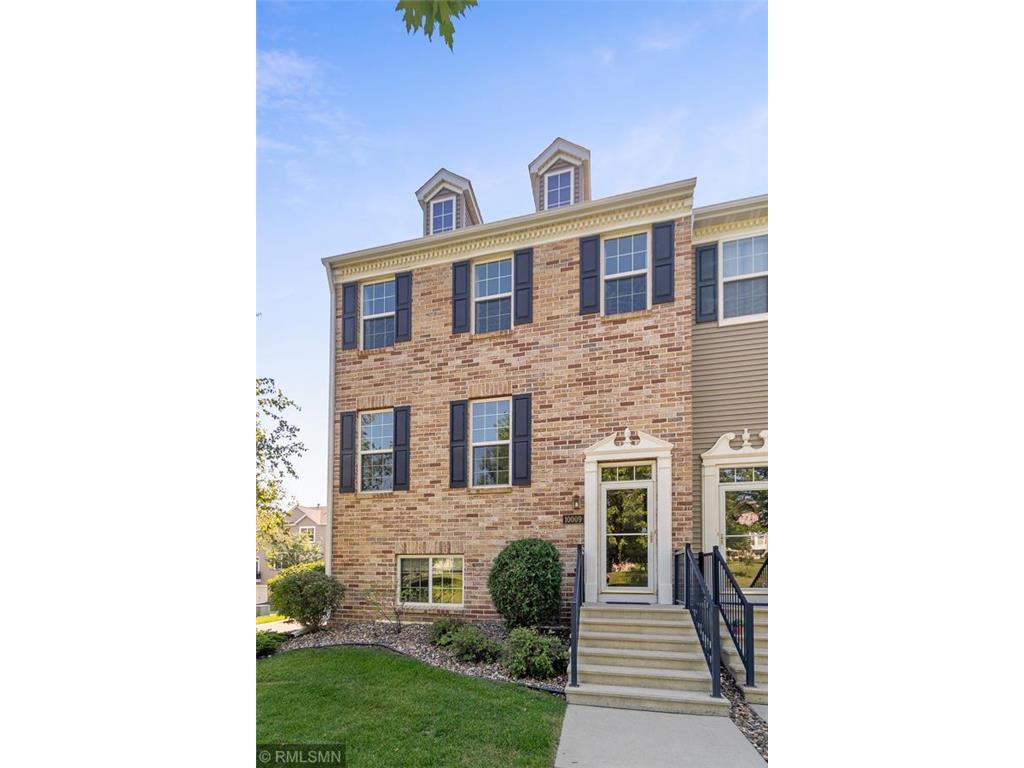 10009 Liatris Lane, Eden Prairie, MN 55347 MLS 6244959 Edina Realty