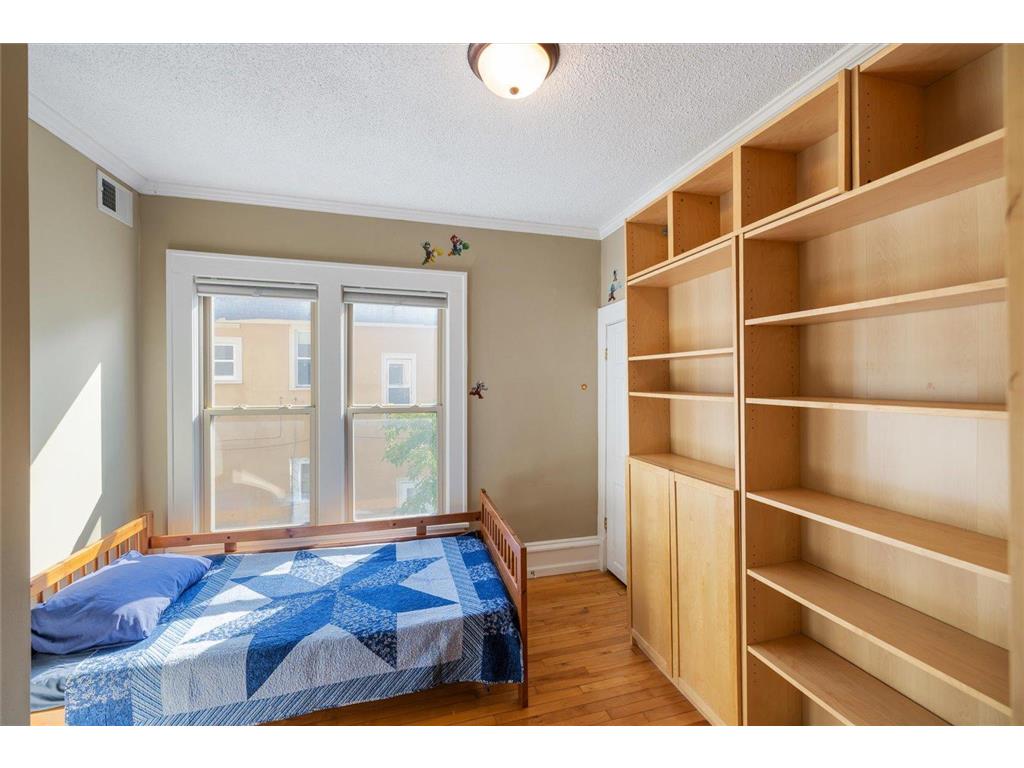 1001 26th Avenue NE Minneapolis MN 55418 6809241 image32