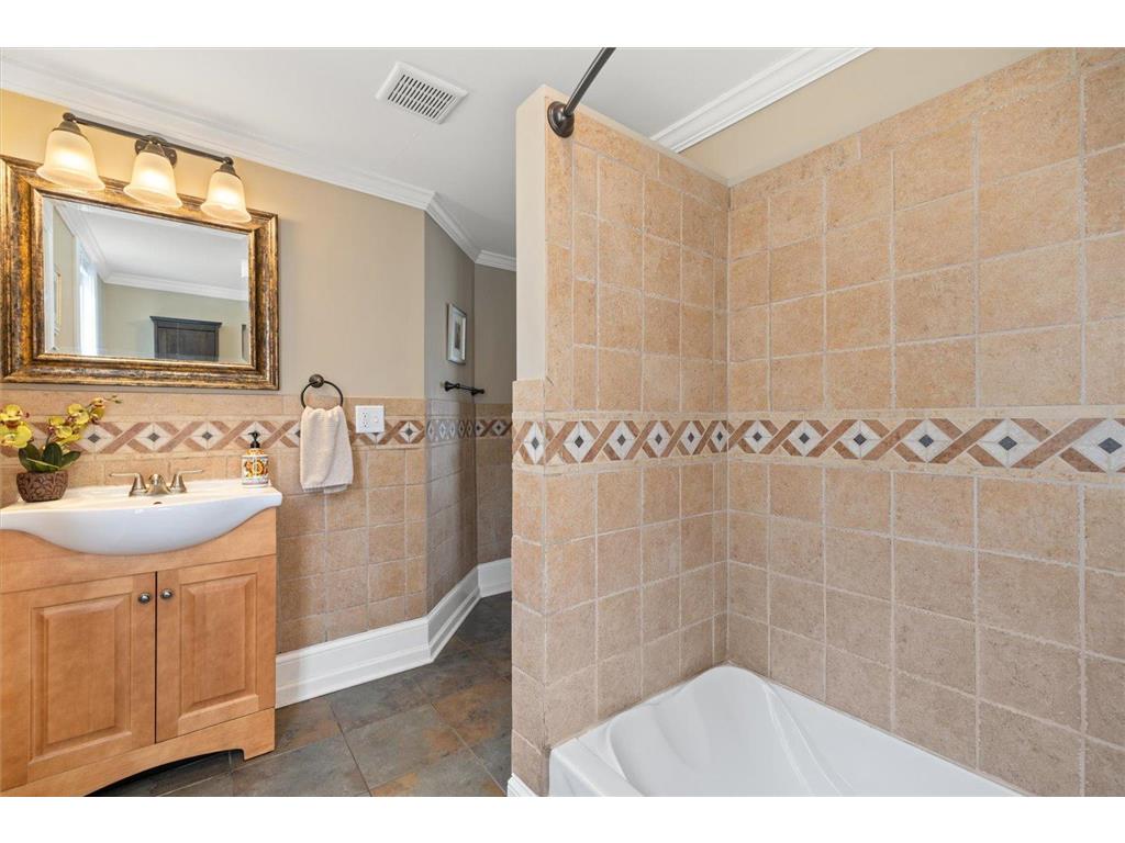 1001 26th Avenue NE Minneapolis MN 55418 6809241 image39