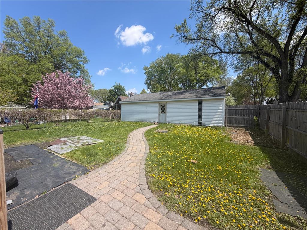 1001 2nd Street N Fargo ND 58102 7078235 image6