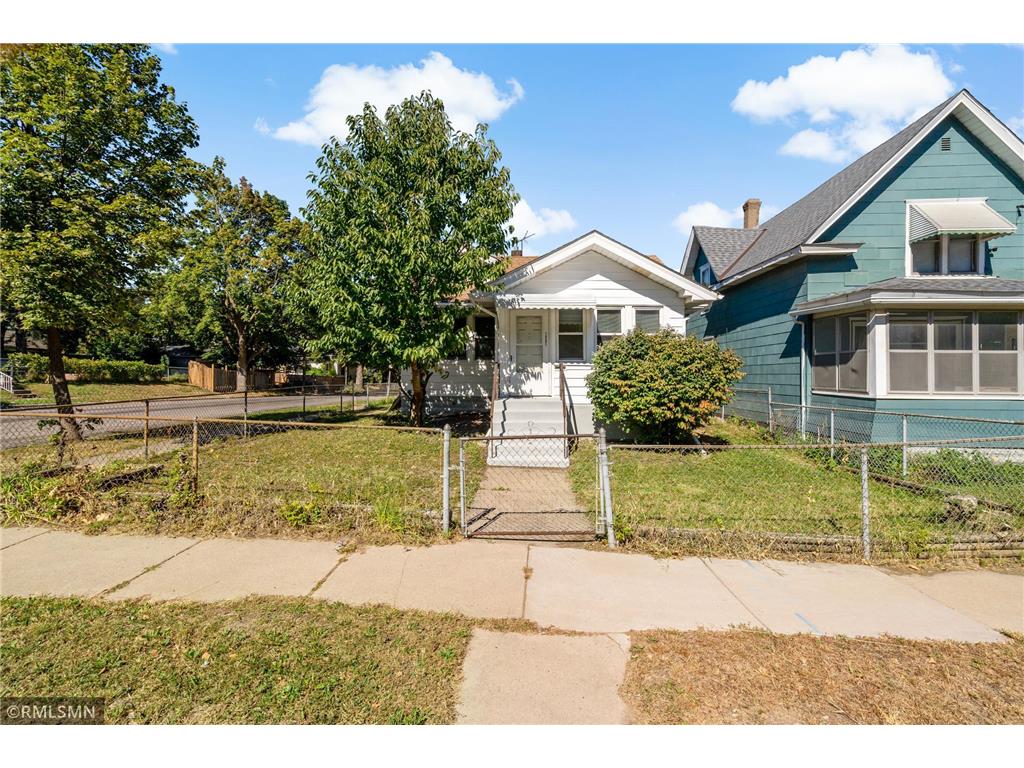 1001 6th Street E Saint Paul MN 55106 6609360 image1