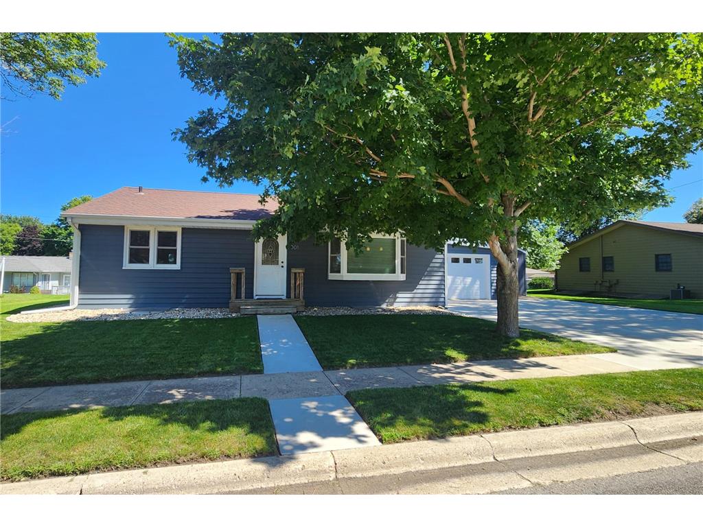 1001 8th Avenue SW Pipestone MN 56164 6779478 image1