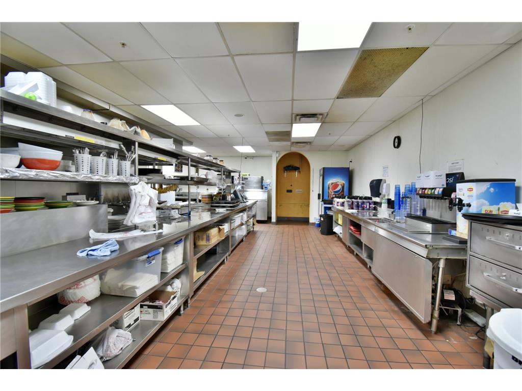 1001 Division Street Waite Park MN 56387 6709189 image24