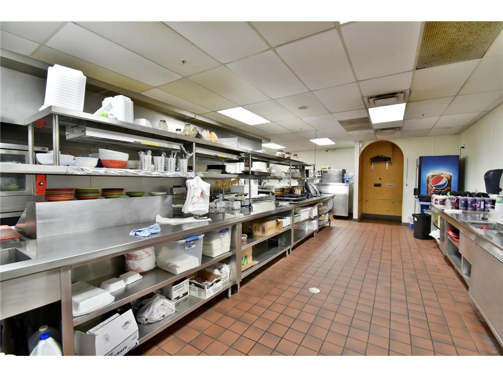 1001 Division Street Waite Park MN 56387 6709189 image25