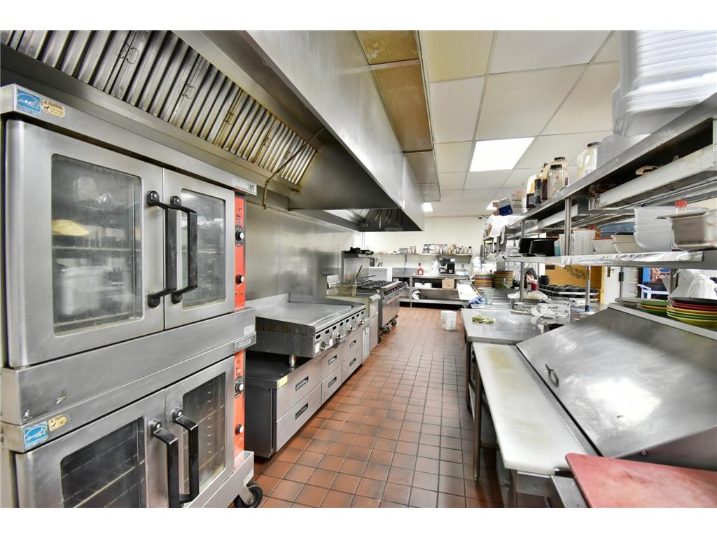 1001 Division Street Waite Park MN 56387 6709189 image26