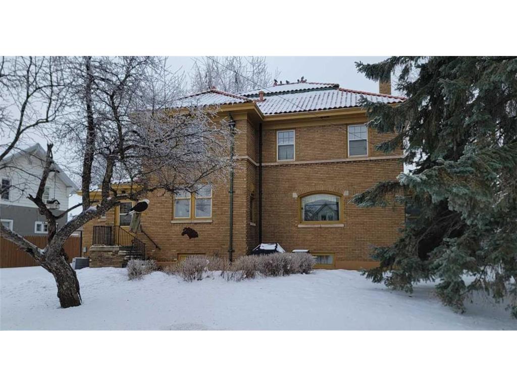 1001 E Howard Street Hibbing MN 55746 7023560 image2
