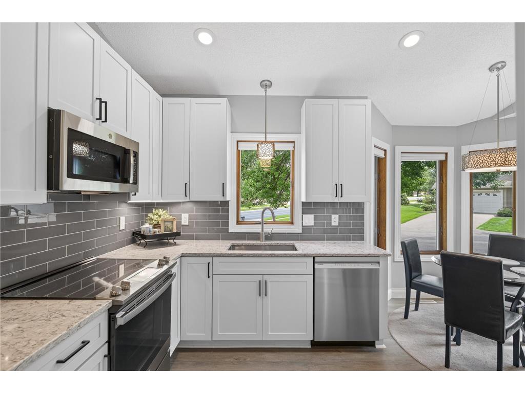 1001 E Travelers Trail Burnsville MN 55337 7107755 image15