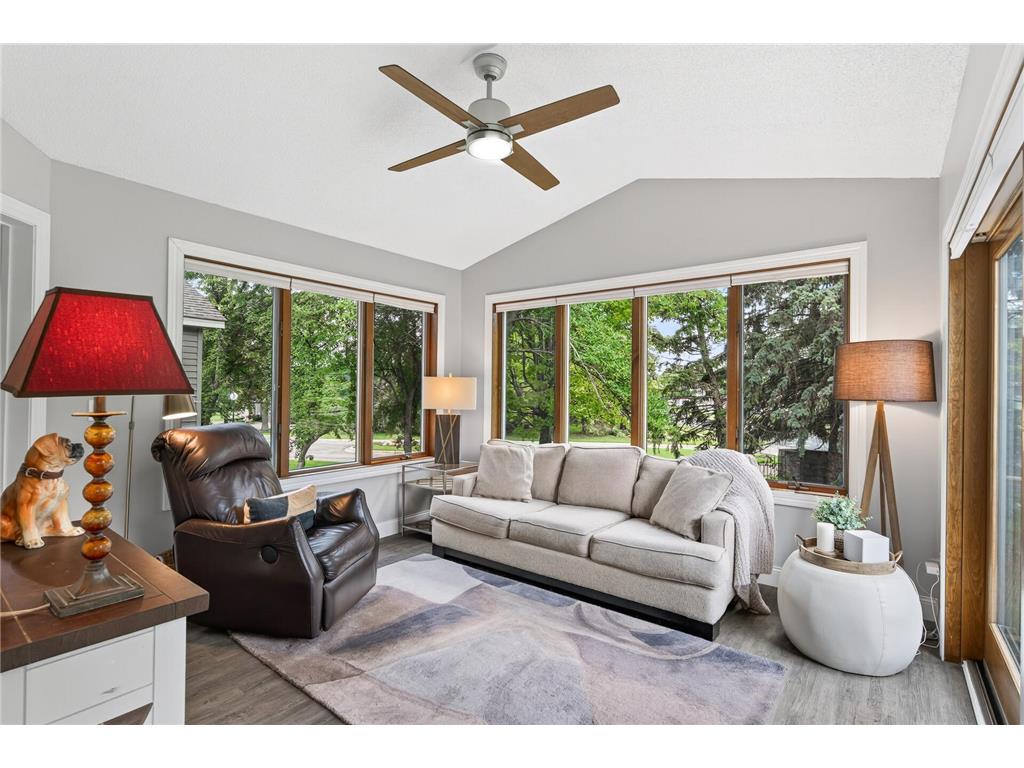1001 E Travelers Trail Burnsville MN 55337 7107755 image19