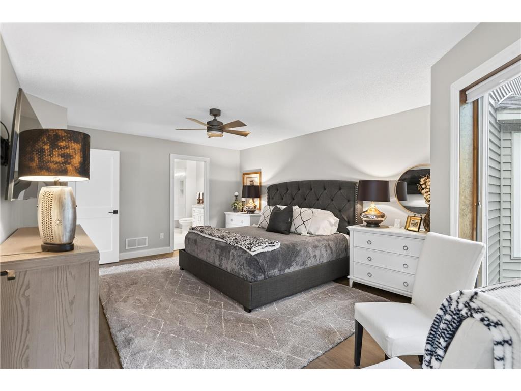 1001 E Travelers Trail Burnsville MN 55337 7107755 image21