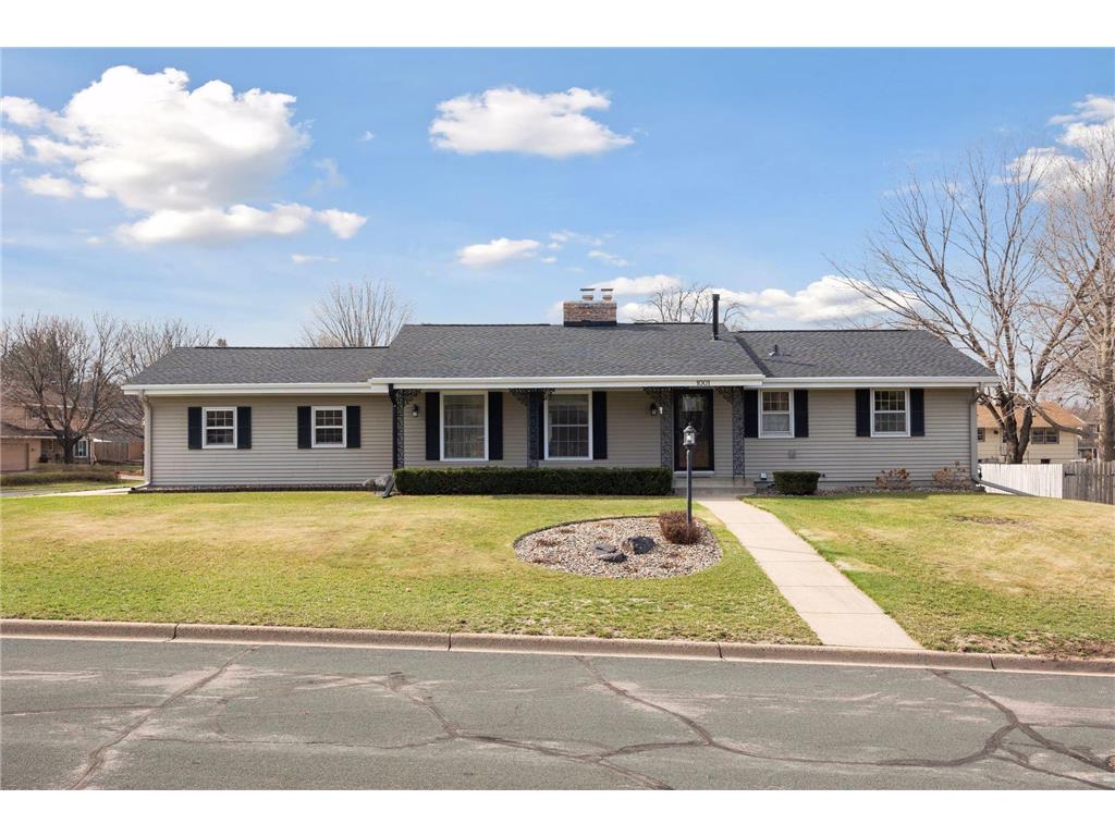 1001 Fremont Place Burnsville MN 55337 6517303 image1