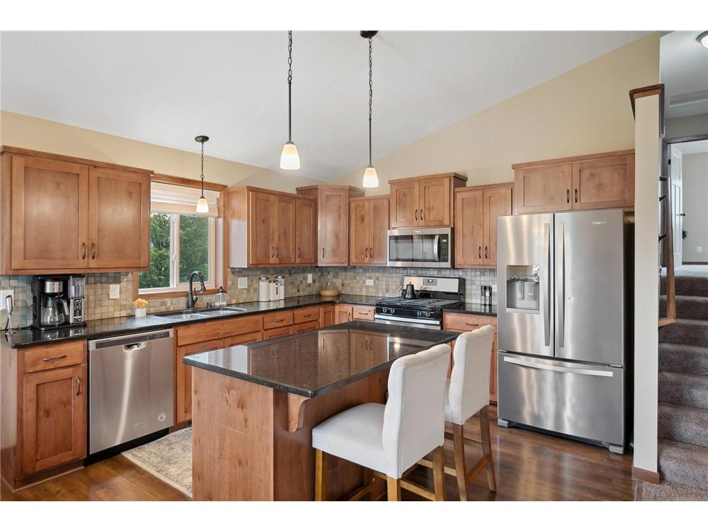 1001 Isanti Parkway NW Isanti MN 55040 6432075 image1