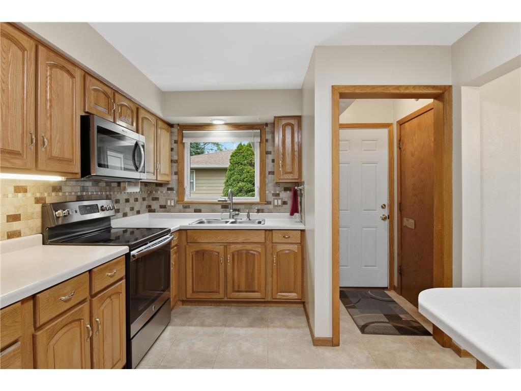 1001 Kinnickinnic Street Hudson WI 54016 7078846 image12
