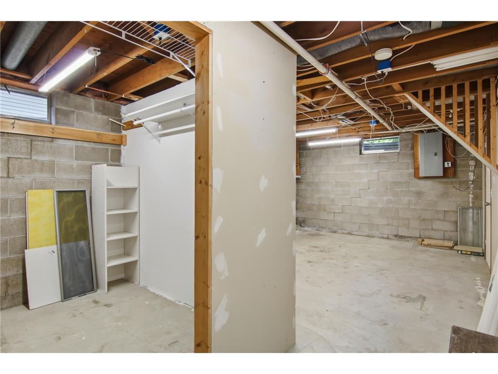 1001 Kinnickinnic Street Hudson WI 54016 7078846 image26