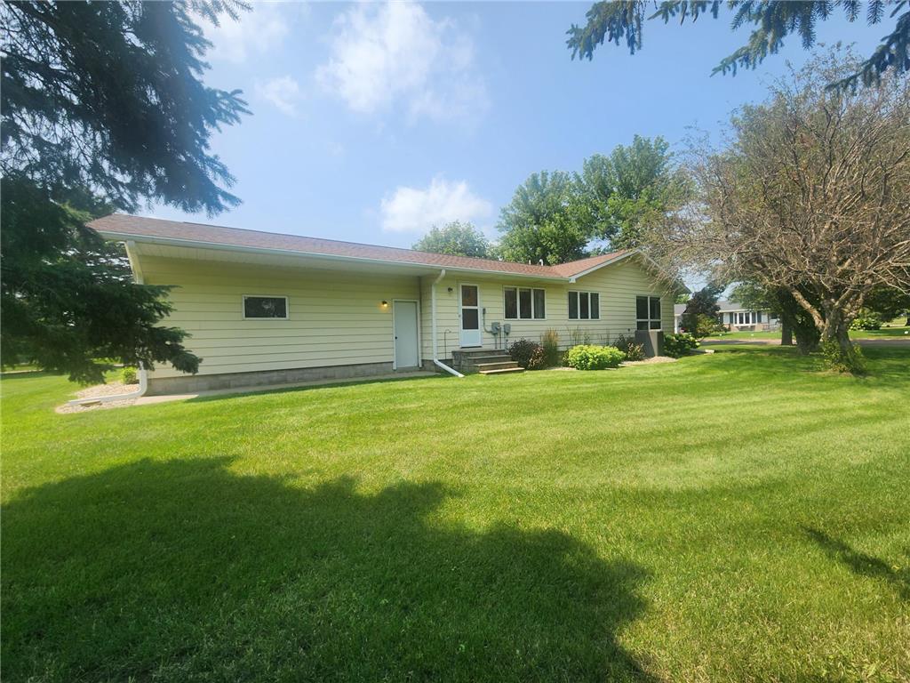 1001 Northridge Drive Lakefield MN 56150 6576465 image1