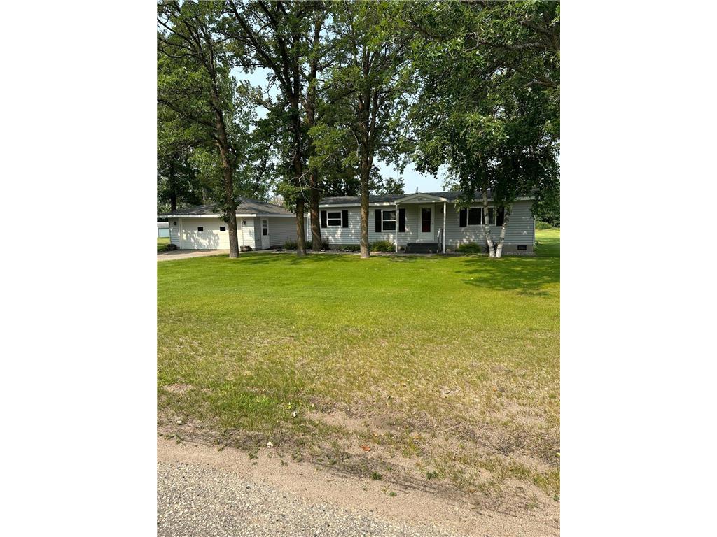 1001 Oak Street Karlstad MN 56732 6401997 image1
