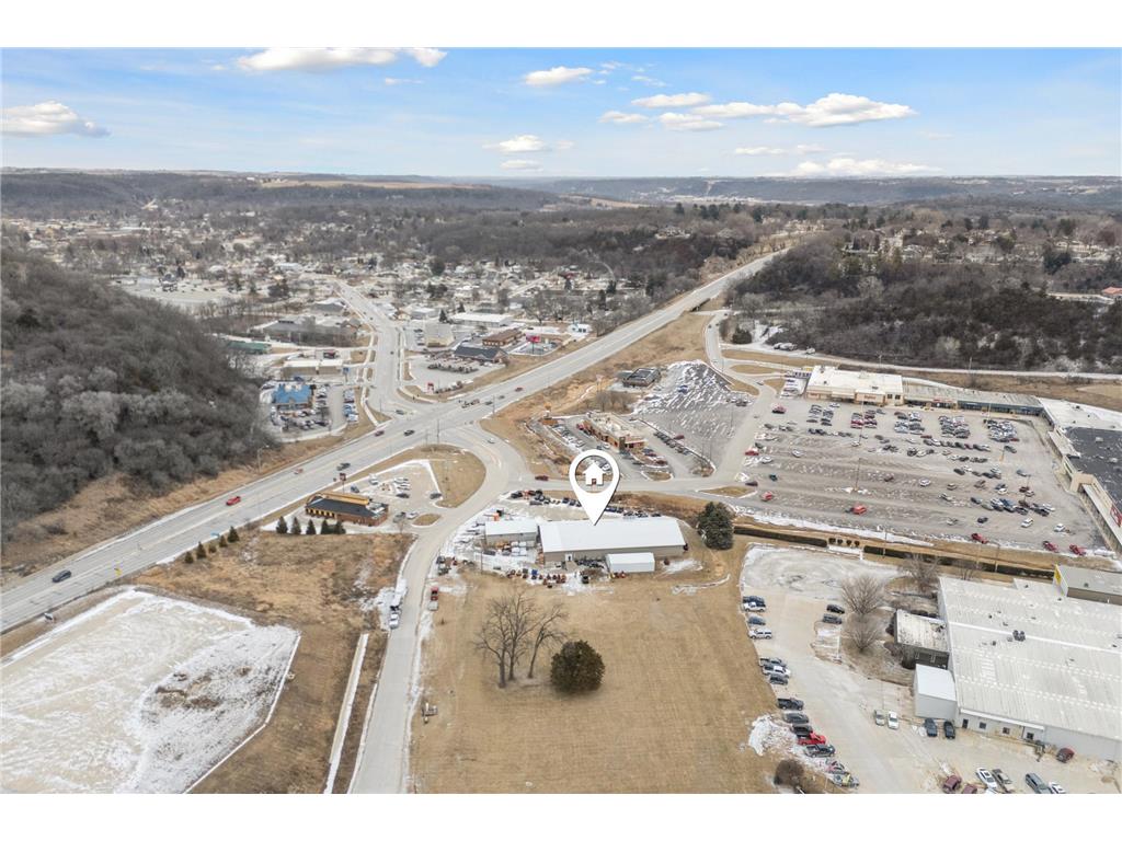 1001 & 1003 Short Street Decorah IA 52101 6705392 image29