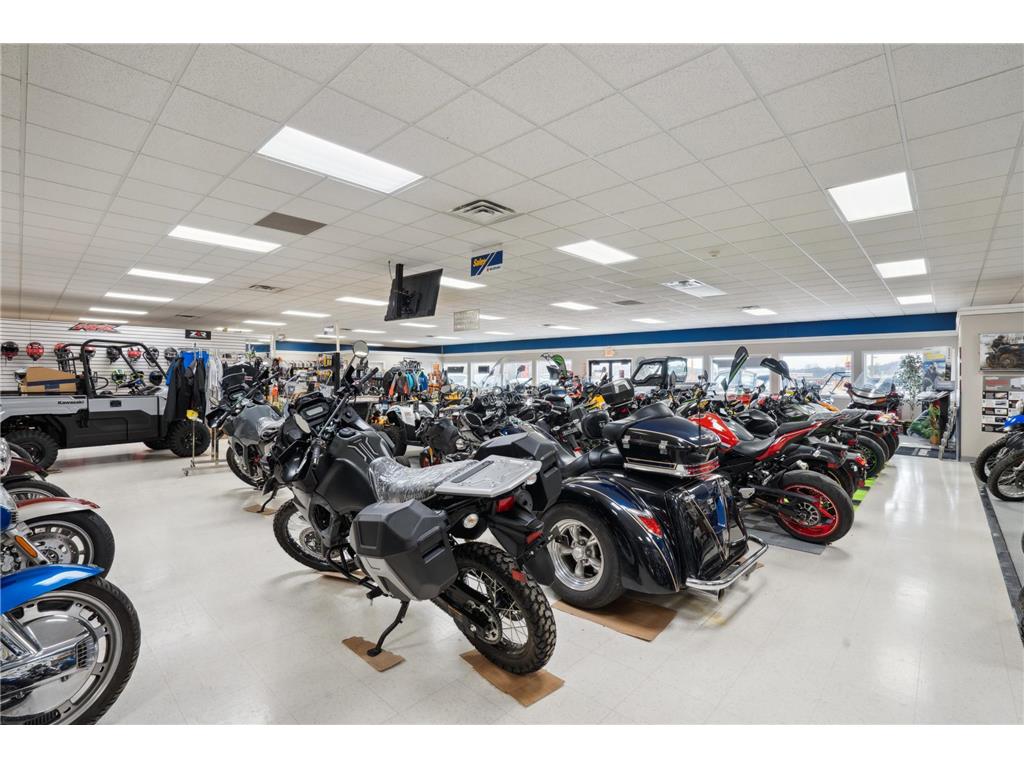 1001 & 1003 Short Street Decorah IA 52101 6705392 image6