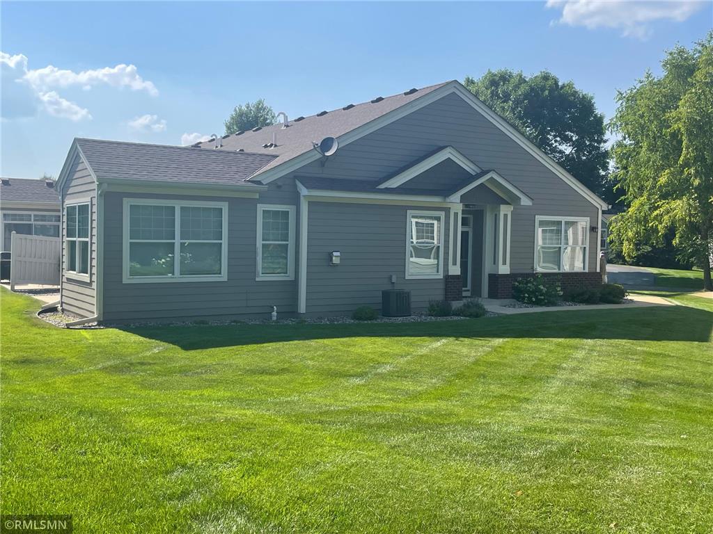 1001 Victoria Greens Blvd Victoria MN 55386 7110738 image2