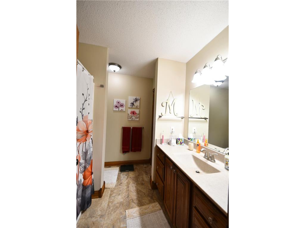 1001 W 6th Street Zumbrota MN 55992 7076916 image15