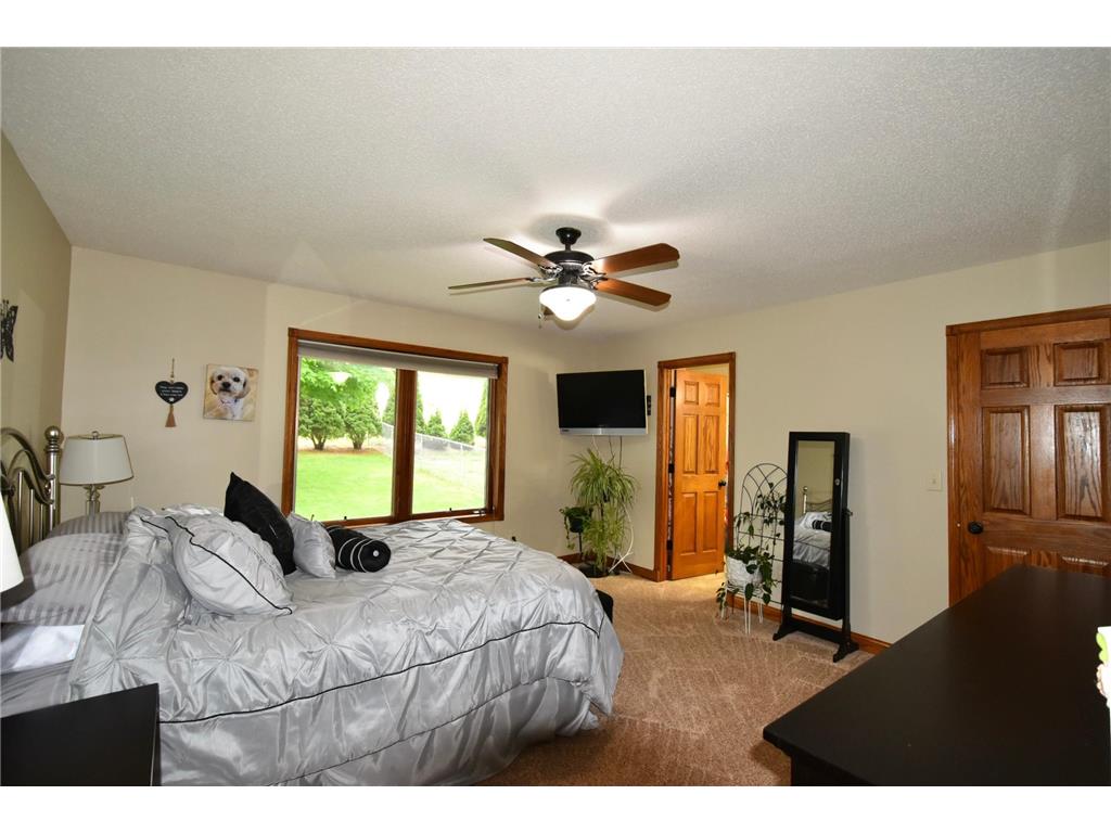 1001 W 6th Street Zumbrota MN 55992 7076916 image16