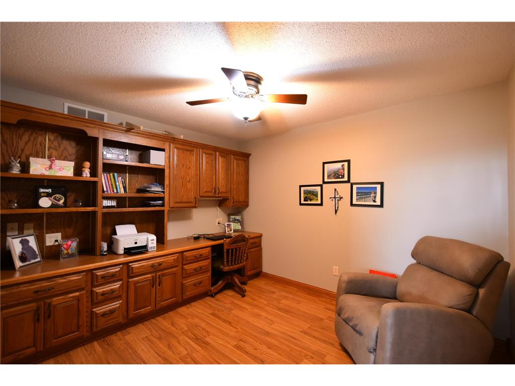 1001 W 6th Street Zumbrota MN 55992 7076916 image19