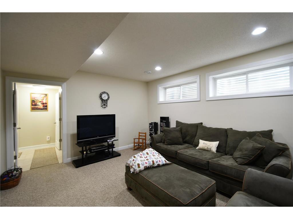 1001 W 6th Street Zumbrota MN 55992 7076916 image22